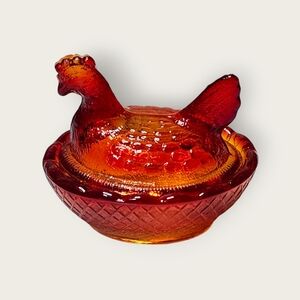 Small Vintage Amberina Glass Hen On Nest
